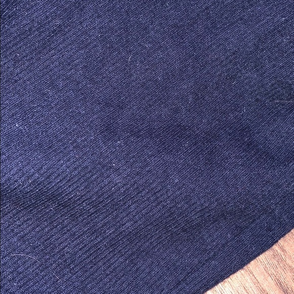 old navy tank top - Picture 4 of 4